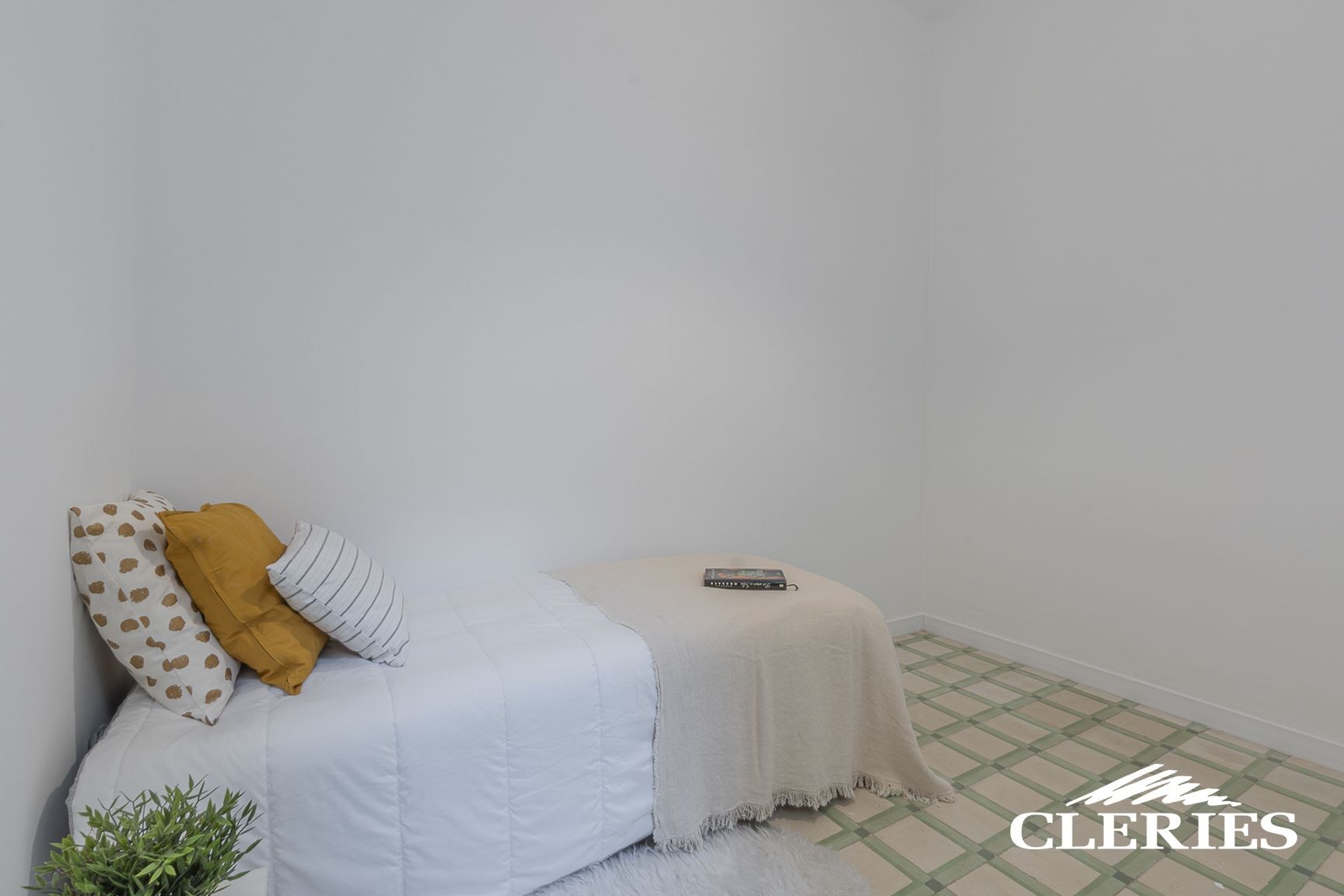 /RealEstateImages/6801/08 [Resolucion de Escritorio].jpg